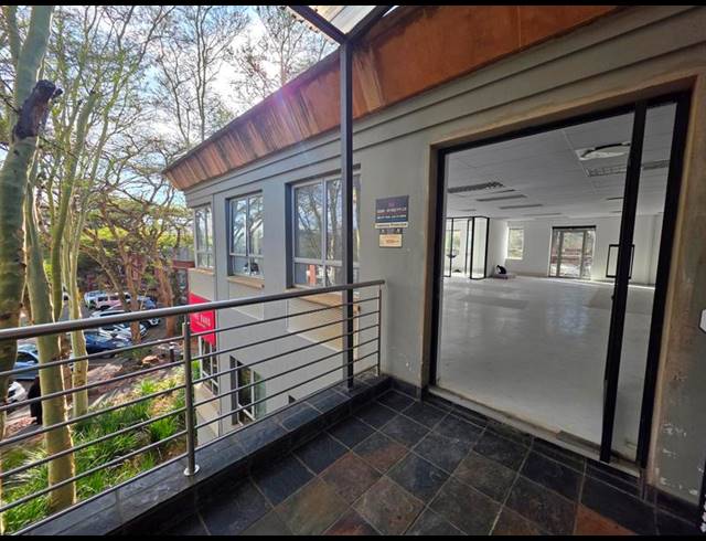 BUSINESS PROPERTY TO RENT IN FAERIE GLEN